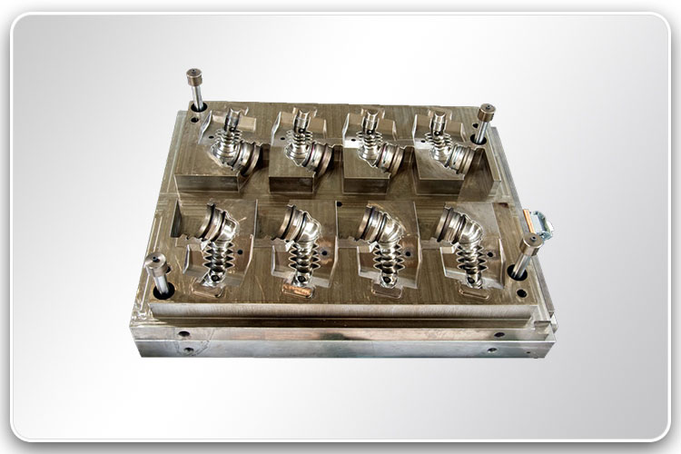 Plastic Injection Mold for Automotive Parts 7-1